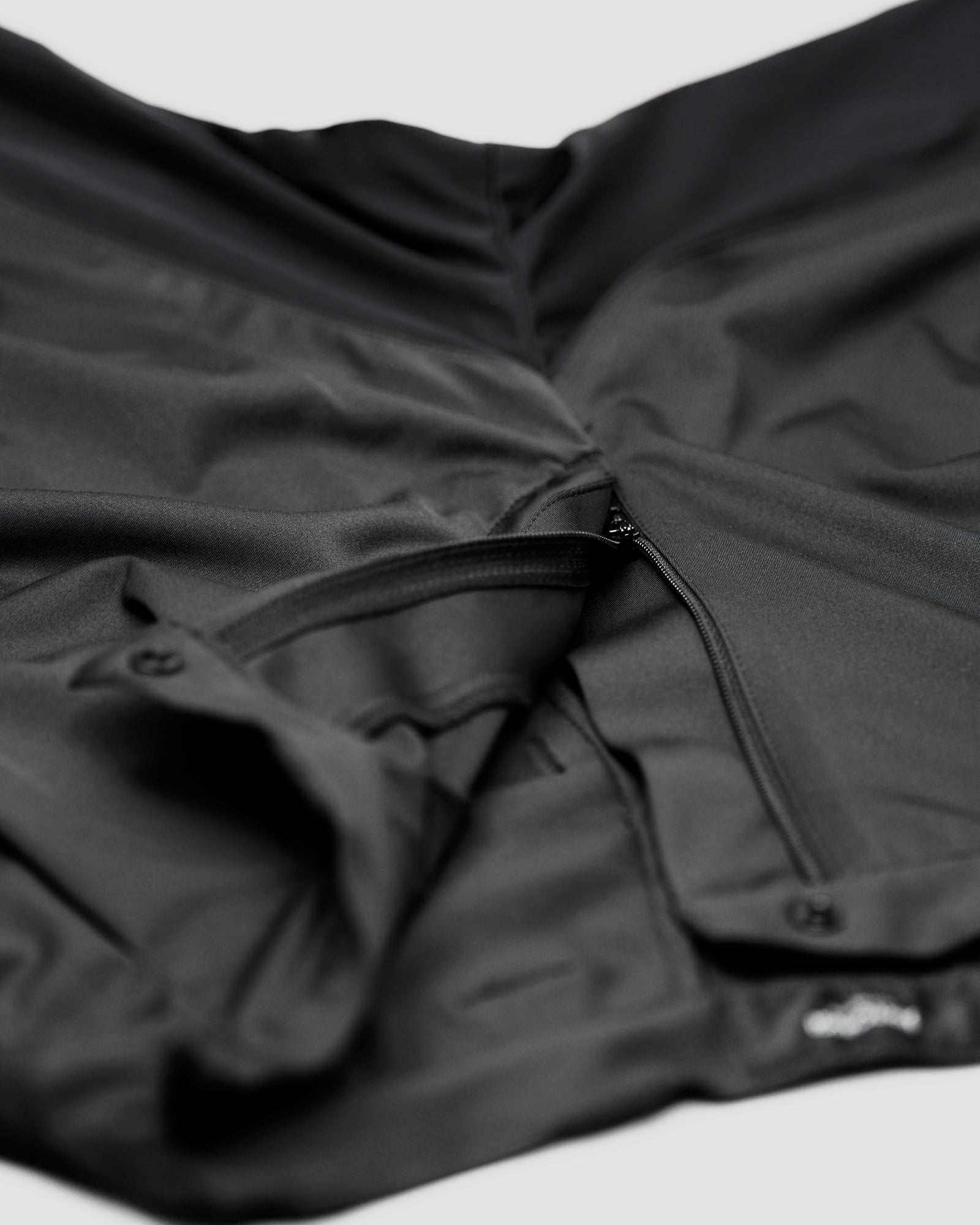 PERFORMANCE PANTS